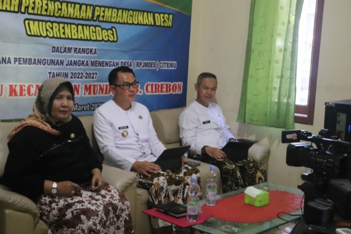 Pj Bupati Cirebon Hadiri Rapat Virtual Bersama Mendagri Terkait Pilkada&nbsp;Serentak