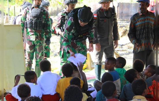 Homeyo Papua Aman, KOOPS HABEMA Gelar Papua Pintar Di Sekolah Lapangan&nbsp;Pogapa