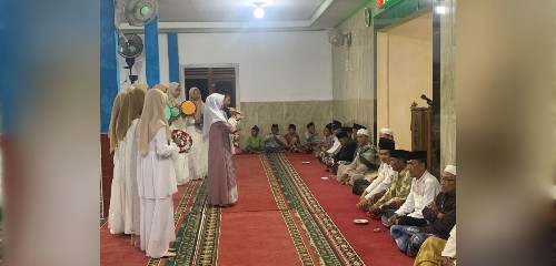 Bakal Calon Wabup Kaur, Abdul Hamid Menghadiri Acara Maulid Nabi Di Desa Suka Merindu, Dengan Al&nbsp;Ustad